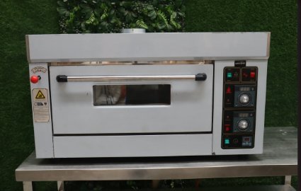 Experience Even Baking with a High-Quality Deck Electric Oven