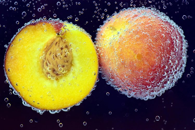 How Peaches Boost Health for Women and Men