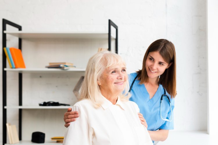 In-Home Care Strategies for Dementia and Alzheimer’s Care