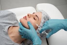 Botox for a Defined Jawline: The Latest Trend at the Best Aesthetic Clinic in Dubai