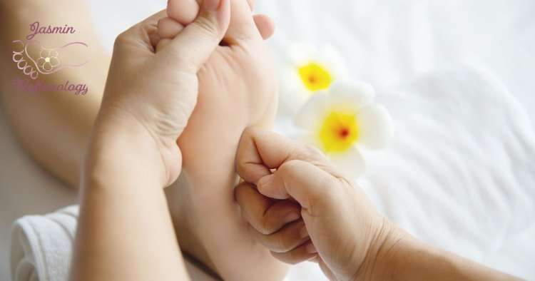 What is Reflexology and what are the benefits of Reflexology -   Complete Guide with Jasmin Reflexology