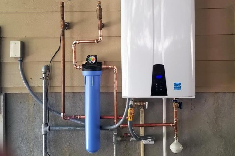 Why Tankless Water Heaters Are Perfect for Small Spaces