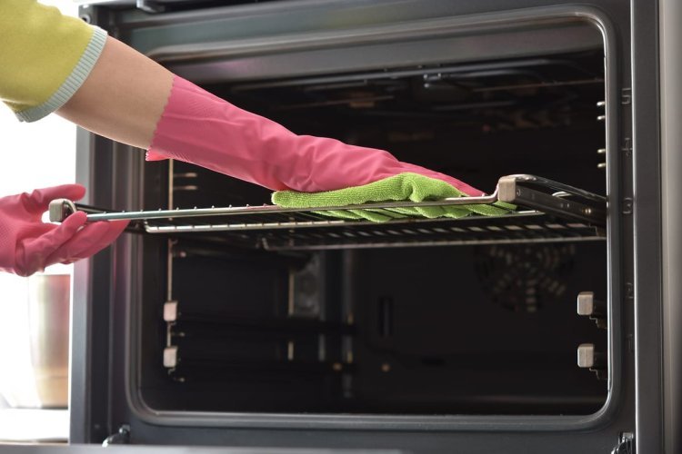 Everything You Need to Know About Oven Cleaning