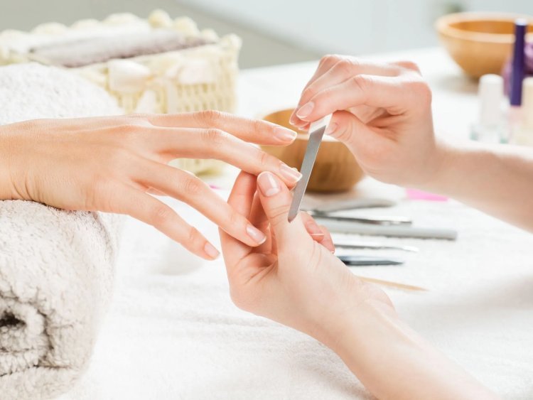 Your Guide to the Top Nail Salon in Arjan for Stunning Nails