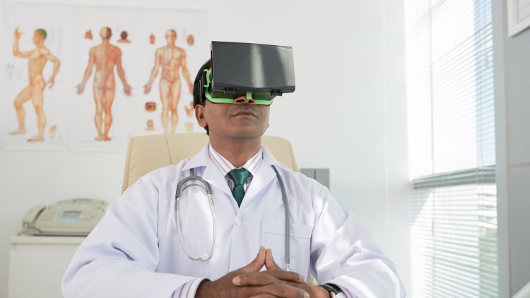 What are the challenges of implementing VR in healthcare?