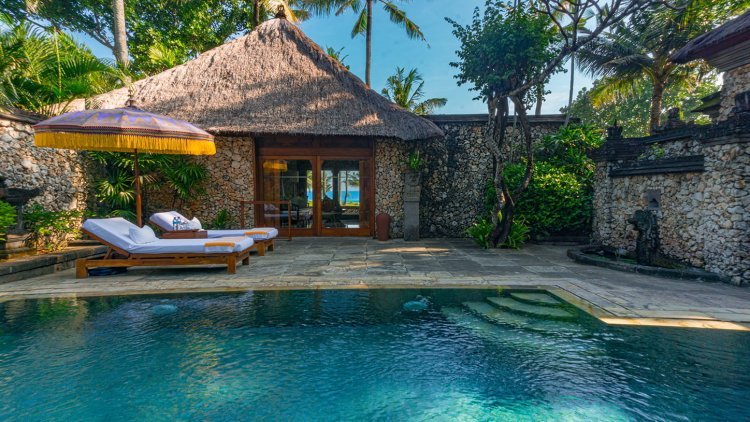 One-Bedroom Pool Villas in Bali with Stunning Ocean Views